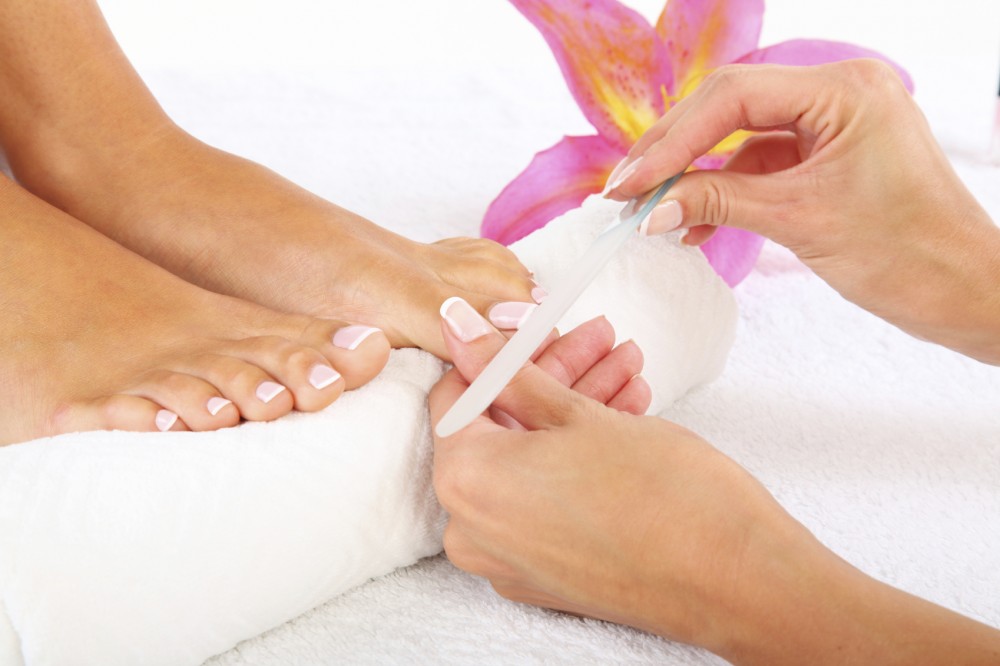 How to perform professional pedicure at home?